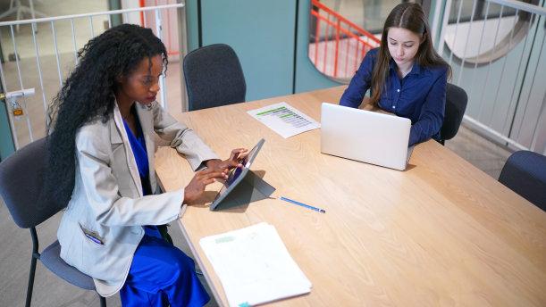 袁泉|5条职场“生存法则”，你学会了吗？