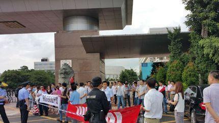 深圳市|深圳工厂混日子人太多，很多工厂因搬迁难倒闭了，员工和企业耗着