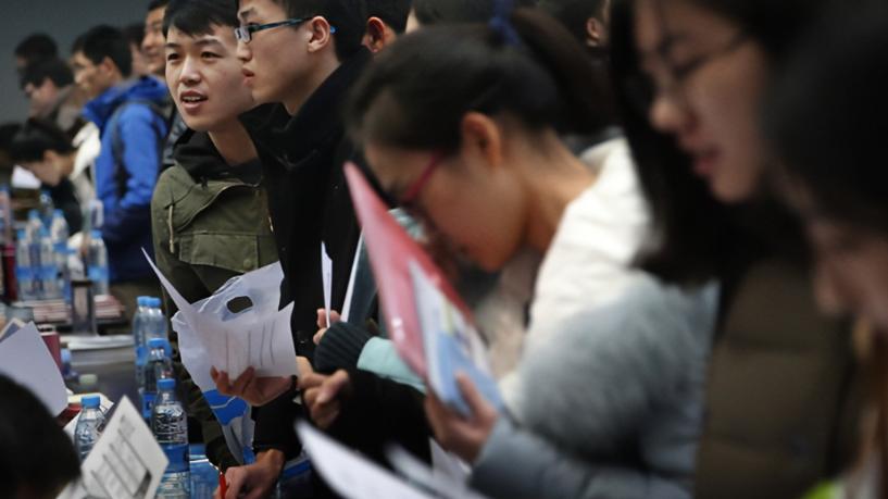 hr|大公司HR道出真实，三无家庭的本科生我们不招，反而更青睐专科生