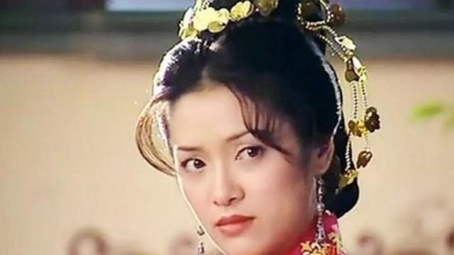 向海岚|“最美杨贵妃”向海岚，一位仅靠姓氏爆火的港姐