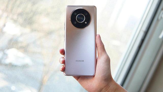 荣耀|逐渐和荣耀X30说再见，只因荣耀X40系列传出7月发的消息