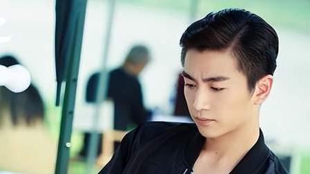 陈晓|剧中常常爱上职场御姐，恋爱脑的陈晓，下次出演全职奶爸怎样