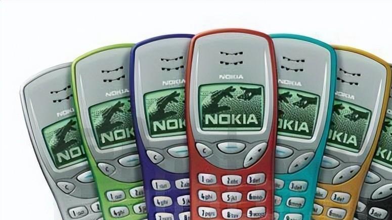 神机诺基亚Nokia 3210被冲上岸海水都无法泡烂 可开机？
