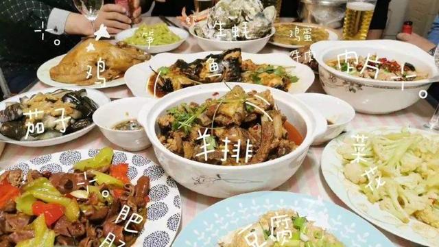 衬衫 23岁小姐姐轻断食午餐，走红朋友圈，网友：看饿了，想搭伙一起吃