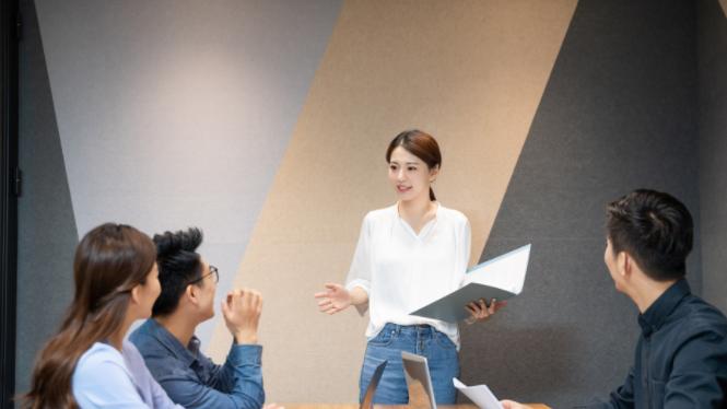 |人的三观不是被塑造而成的，而是在不断与环境的磨合中形成的