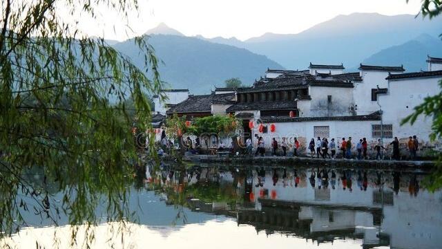 毕业旅行|西递or宏村，黄山旅游那个古村落更值得去？