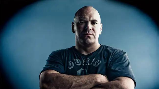 白大拿女儿遭威胁！网络通缉迅速抓住嫌疑人！