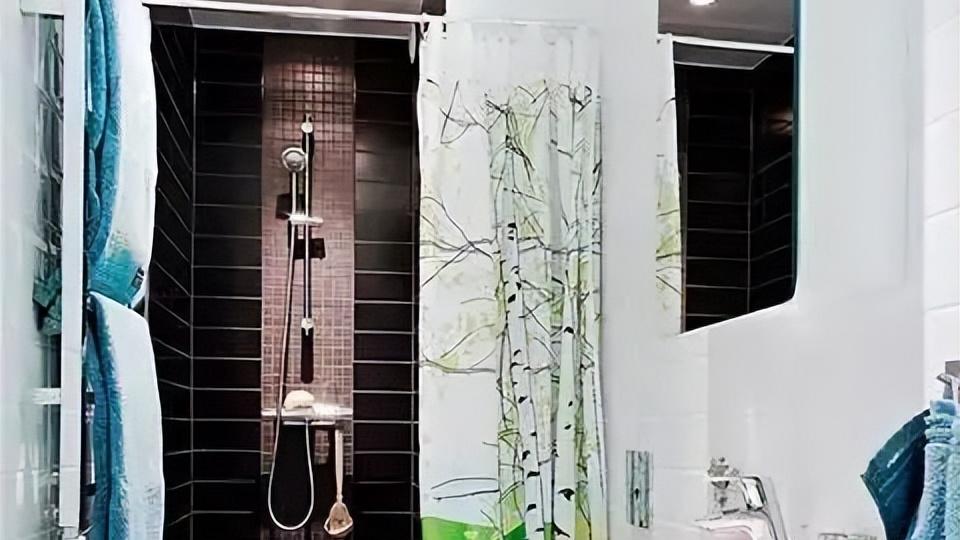 迷你的小户型卫生间怎么做干湿分离? 学学这些，很实用