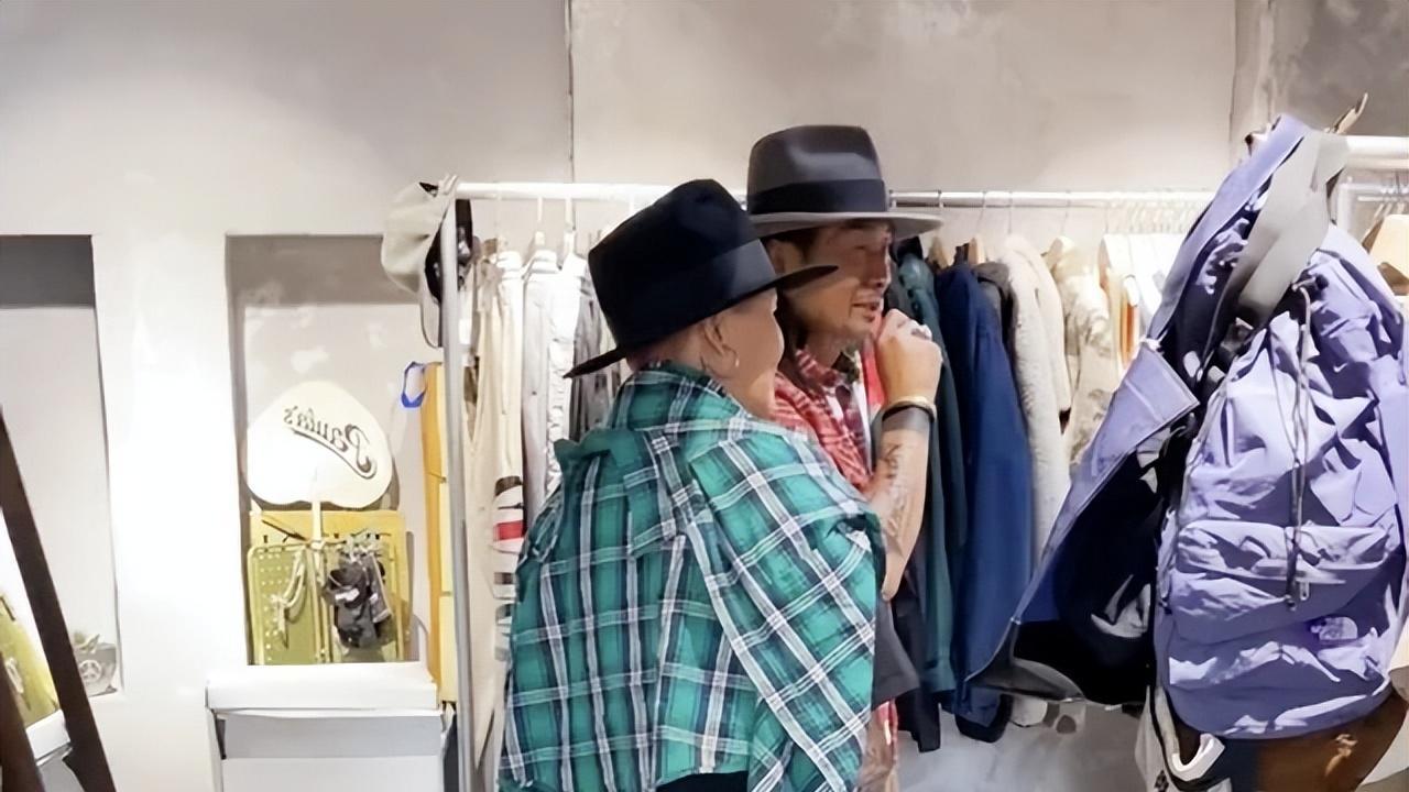 孙兴|凭《家有仙妻》走红，和妻子分居10年不离婚，59岁孙兴找富婆女友