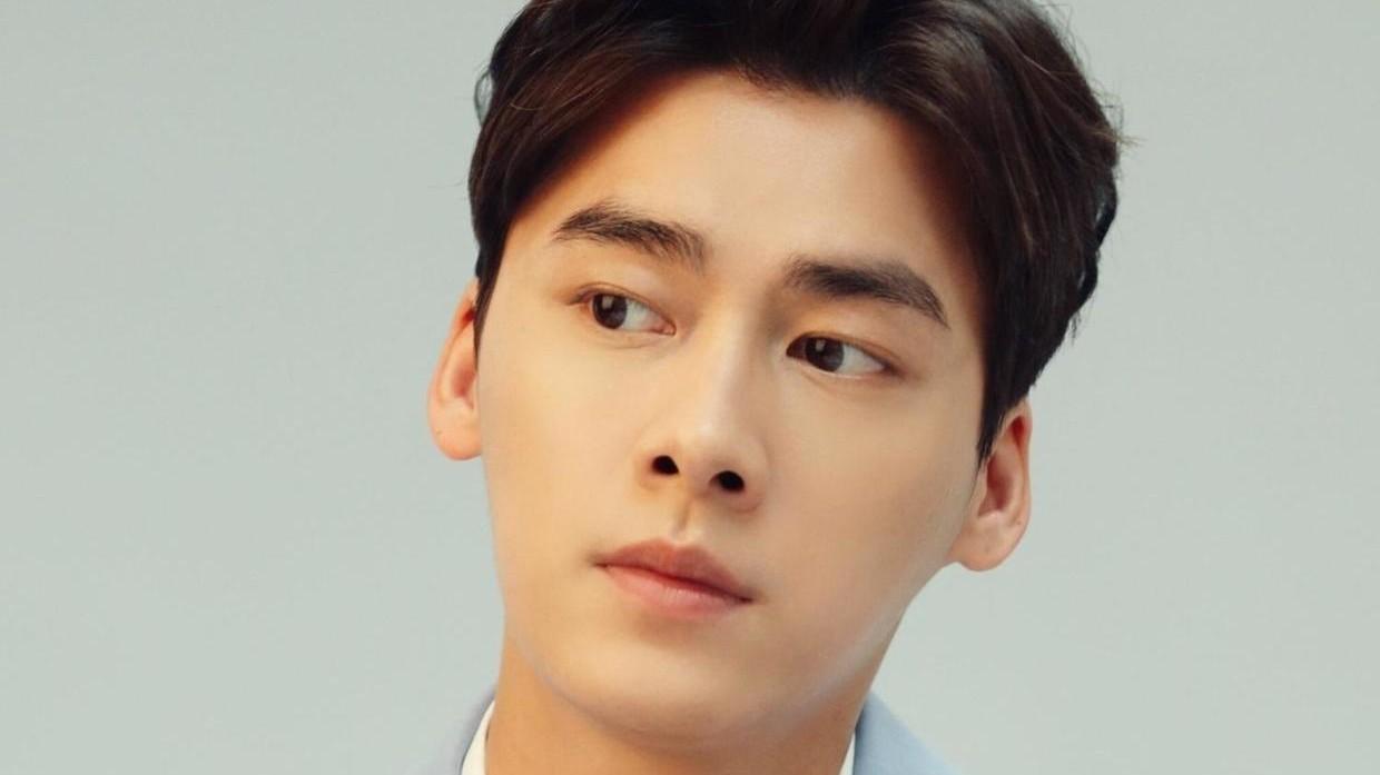 陈冠希|陈冠希谈李易峰一事，直呼李易峰不要脸：他还敢发文澄清？