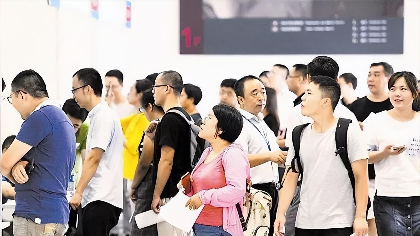 大学生|“她是别人眼中的笑话”，985大学生父亲的话，揭开大学生遮羞布