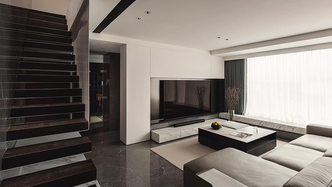 腾憬首发--设计从不局限，超然脱俗