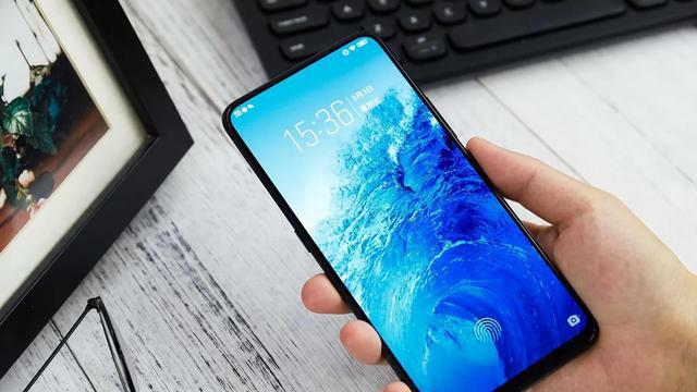 智能手机|除了曲面屏之外，智能手机还有以下七个最没用的功能