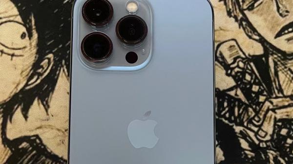 客户端|卡贴机价格暴跌，正是入手好时机！粉丝买卡贴iPhone13Pro仅4700！