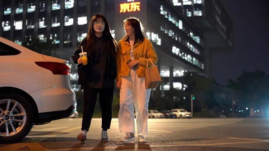 客服|面试40多次失败却成为如今岗位上的大魔王，她完成了怎样的逆袭？