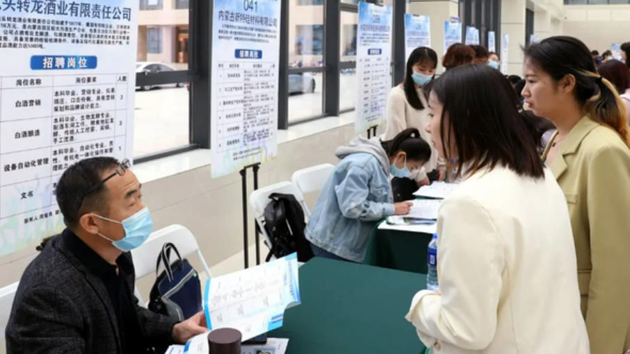 宝应|儿子考上名牌大学，父母的“噩梦”却开始了，聊天记录让人叹息