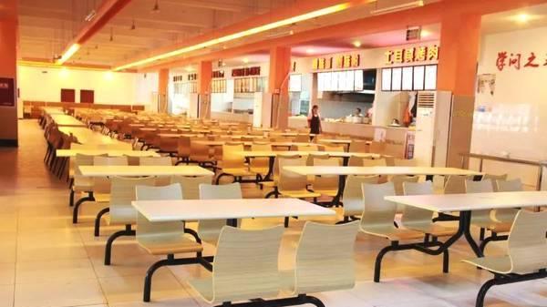 食堂餐厅难清洁，如何提高清洁效率？
