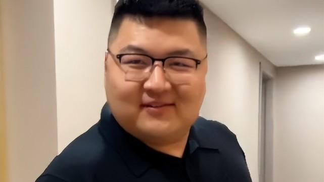 体检 301斤猴哥体检结果不佳，高血压高血脂尿酸高，立志100天减50斤