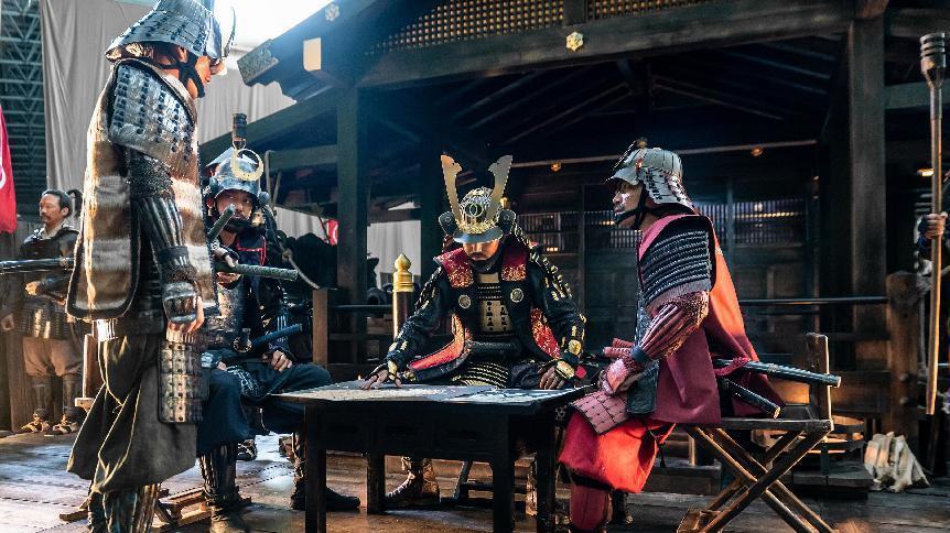 闲山岛海战|《闲山岛海战》上映，规模宏大的海战，讲作战方法，不输鸣梁海战