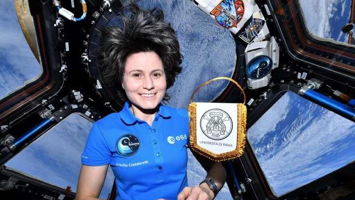 意大利女航天员发文引用《兰亭集序》，网友赞叹：可以申请进入中国空间站