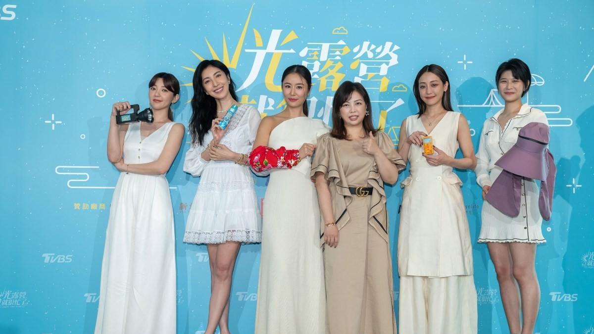 林心如|林心如超市内录节目，穿露脐装，46岁依然年轻