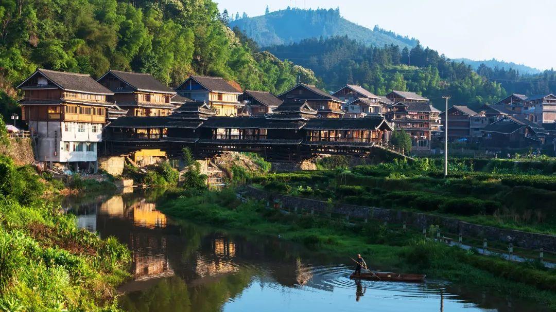 柳州|中国唯一400年不通车的古镇：“漂”在水上，没有桥！无数人向往