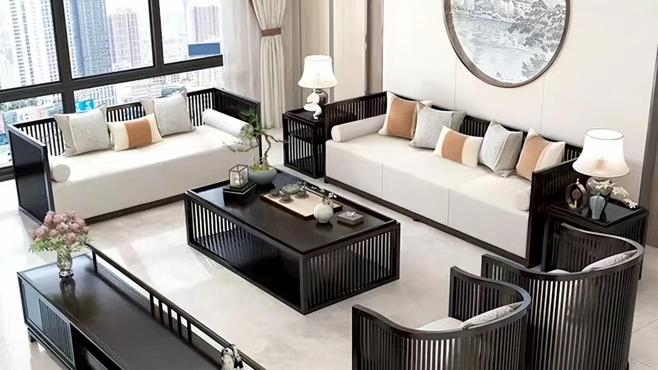 新中式家具端庄又贵气，展现出典雅的意境之美