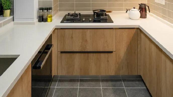 95平米三居室，一进门就被迷住，全屋太温馨、太漂亮了