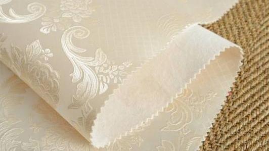 家里别再贴墙纸了，没过两年就发霉，现在都是用这个代替