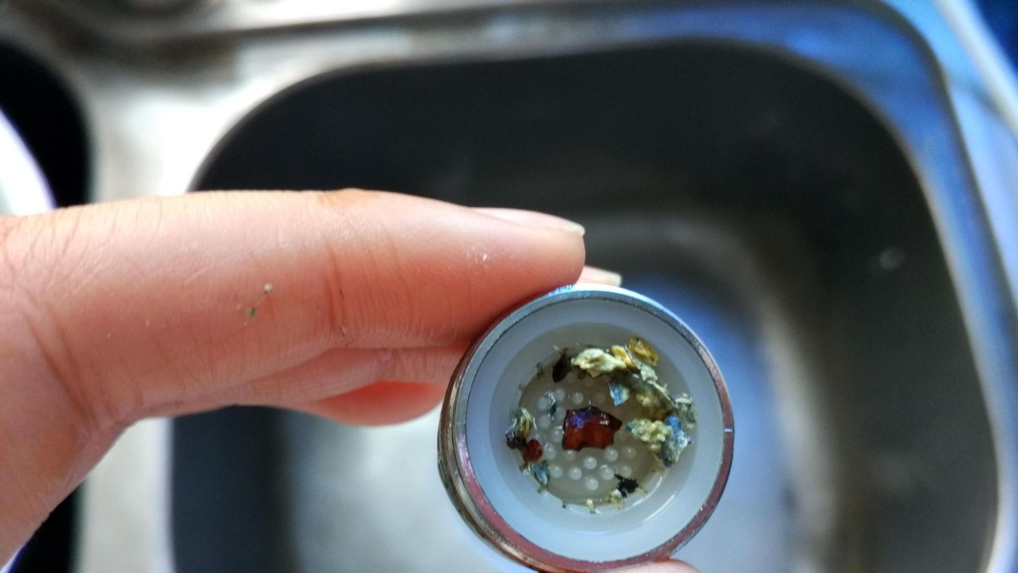 家里水龙头出水慢？教你正确做法，出水均匀，跟开水闸一样快