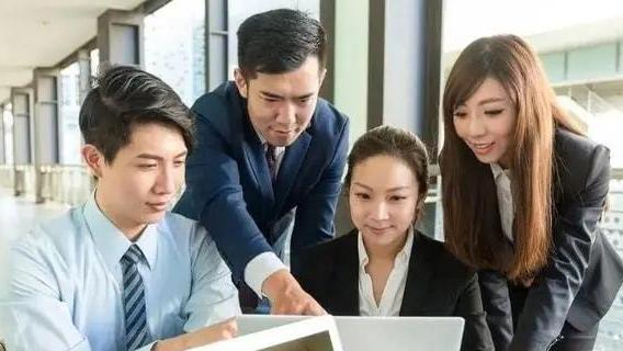 盆景|在工作中，为什么不建议你直接给领导回复“收到”？