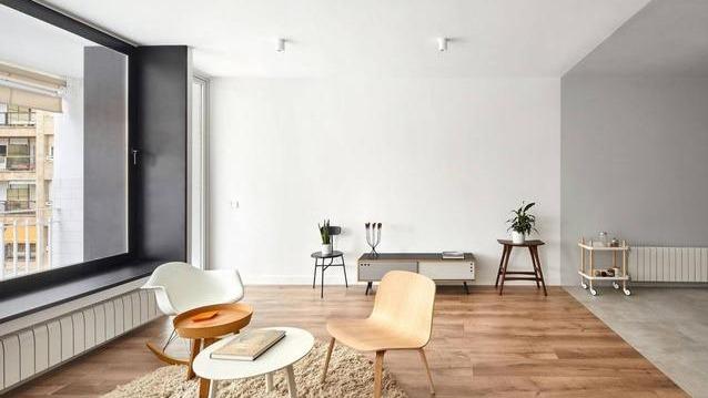 户型再奇葩也不能换了，80㎡入户走廊又长又窄，改完全屋敞亮舒适