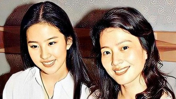 朴树|娱圈星妈，谁最狠？有人将女儿，送给富豪，有人把女儿当成摇钱树