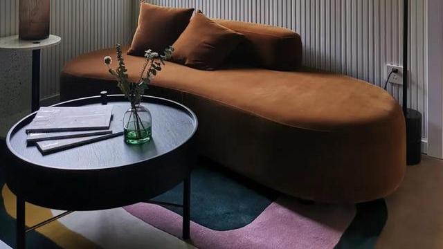 设计师爆改55㎡老破小，配色高级、功能齐全，进屋就被迷住了！