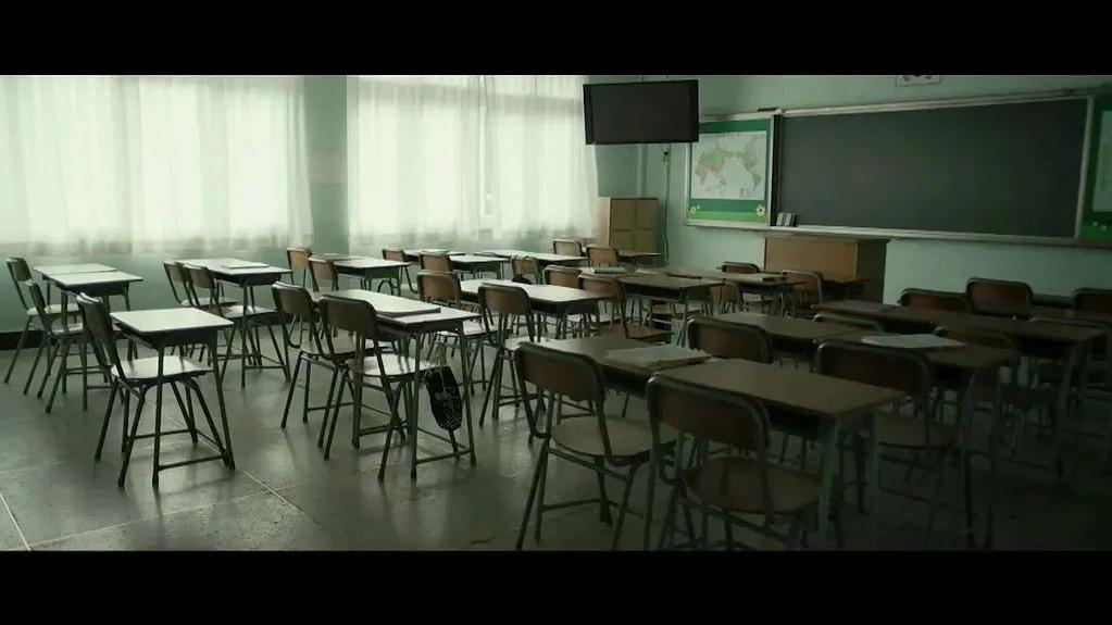 教师|教育最可怕的是：一群不读书的老师在拼命教书，一群不学习的父母在努力育儿