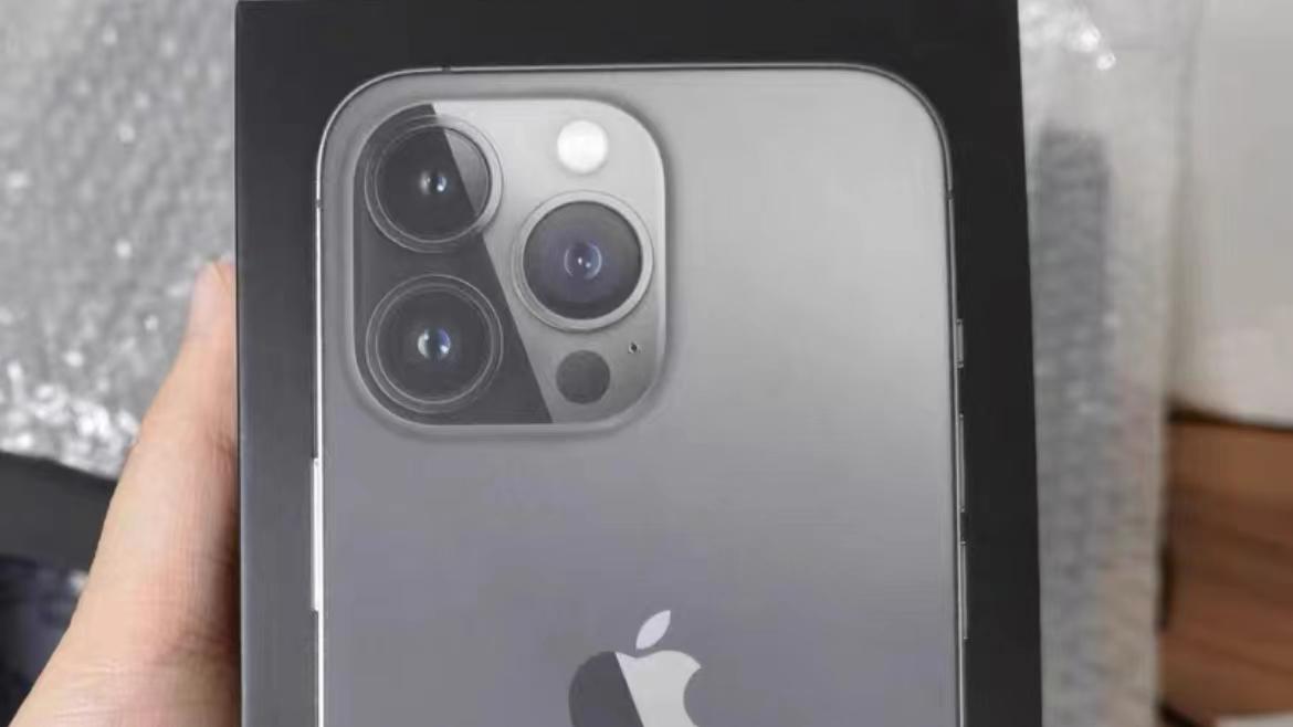 苹果|苹果拍照强无敌？这种说法现在来看确实夸大了啊！