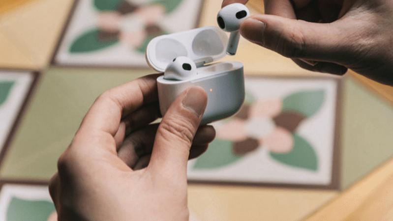 蓝牙耳机|女神节送女生什么礼物比较好? 高颜值的蓝牙耳机推荐