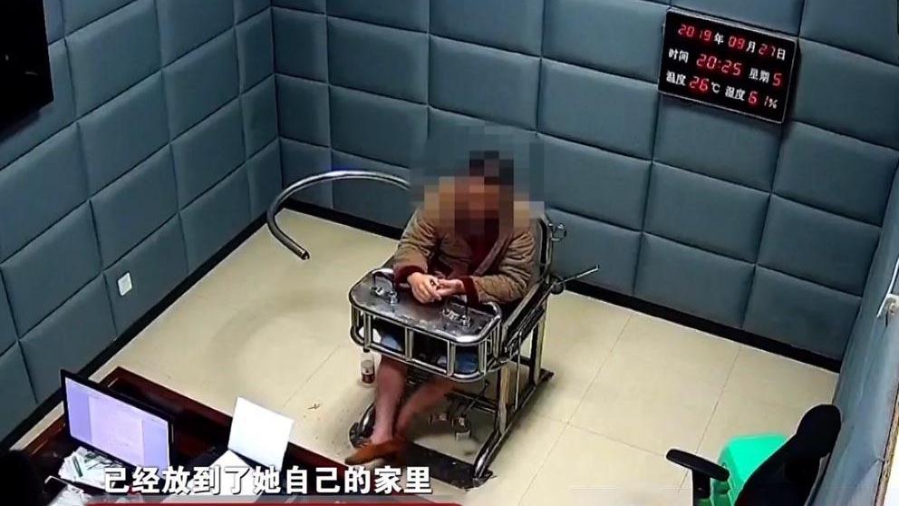 19年警方搜查男女出租房，意外起获百万发霉现金，调查发现大秘密