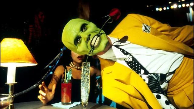 金·凯瑞|金凯瑞经典之作《变相怪杰》，上映28年，两位女主角早已功成名就