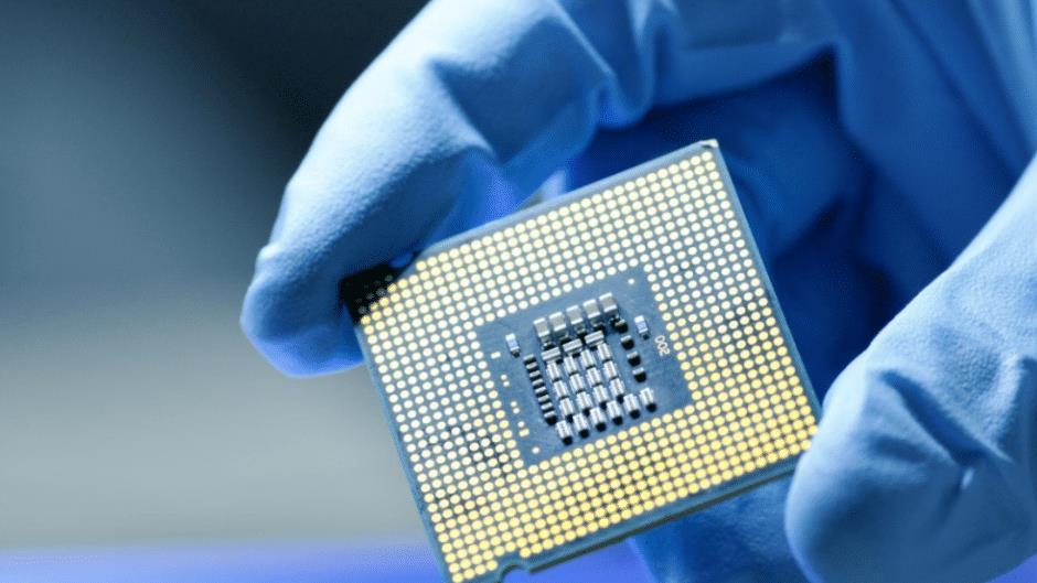 Python|绕过光刻机生产5nm芯片？外媒：没想到华为进展这么快