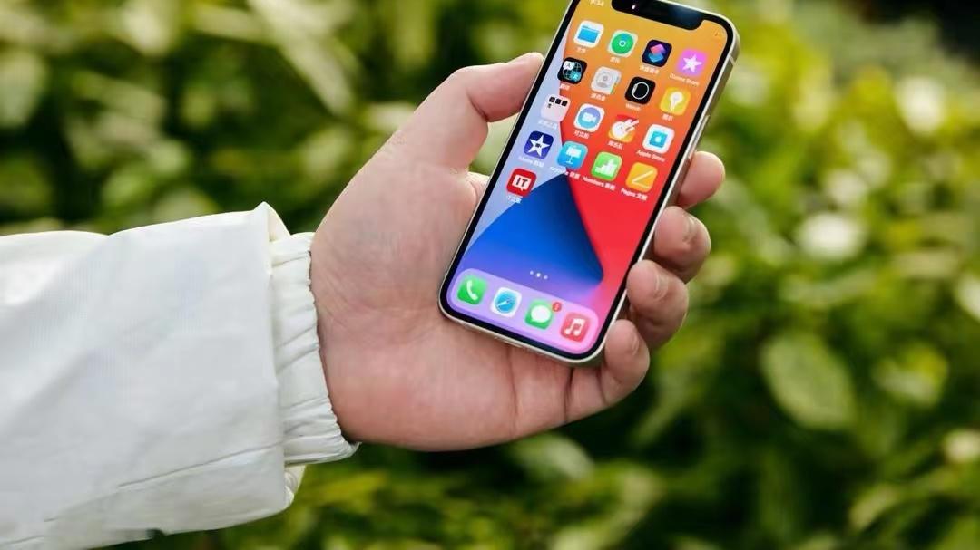 小米科技|iphone12mini一夜迎来新低价，128GB版降价2360元，等到了