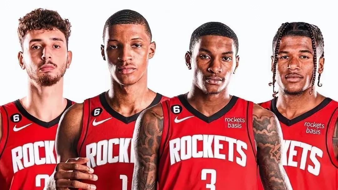 火箭四将惊艳！勇士、太阳酝酿三方交易，怀斯曼辅佐杰伦格林？