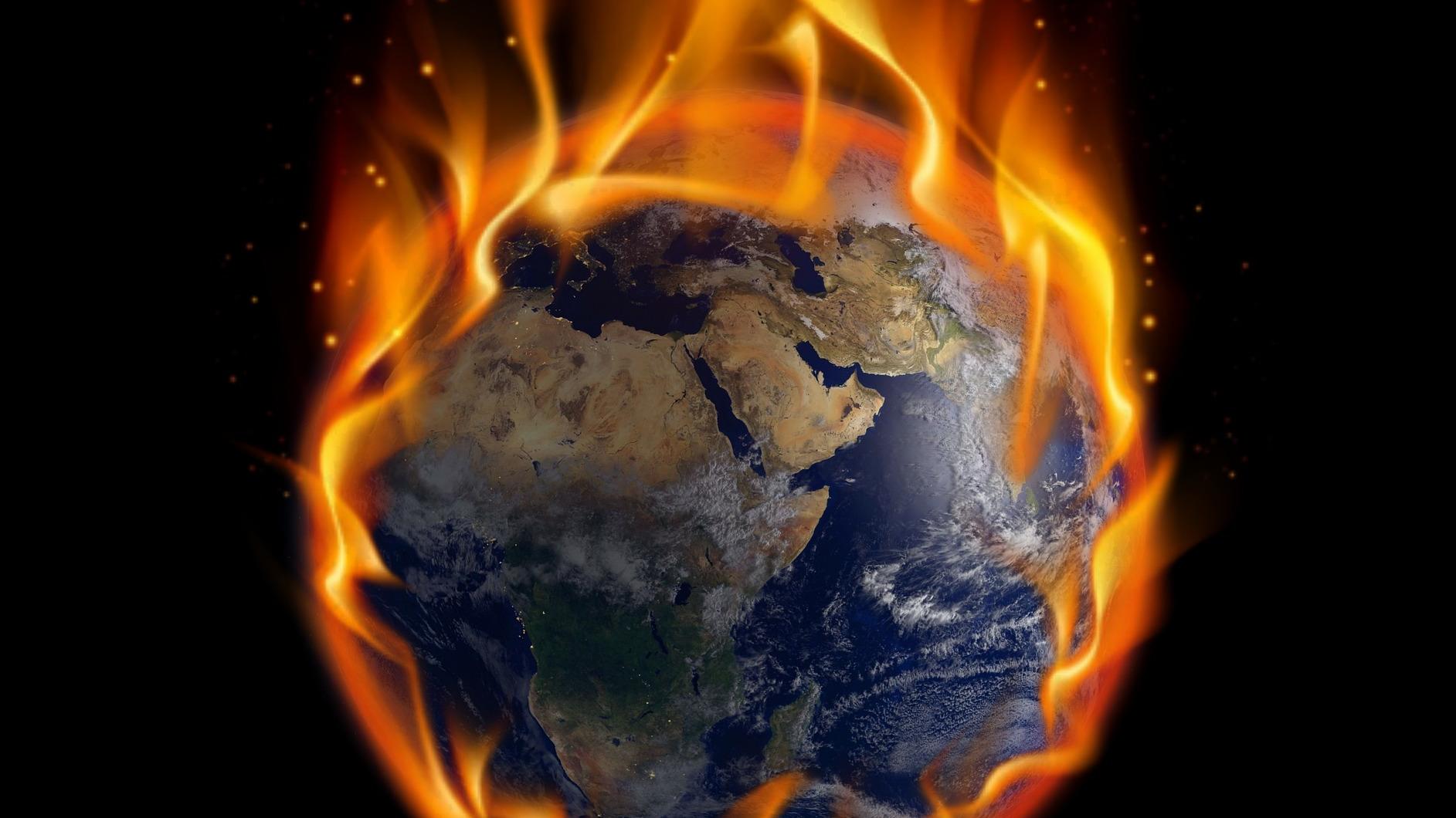 地球怎么了？科学家警告：人类文明几十年内崩溃的可能性为90%