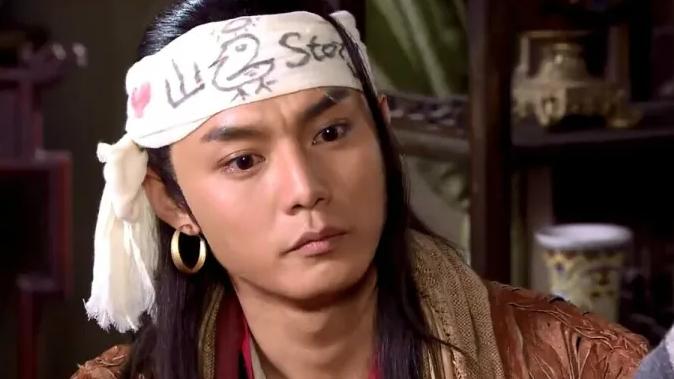 尹正|因为发福尹正口碑受到影响，参与综艺展示高情商，成为合伙人的润滑剂