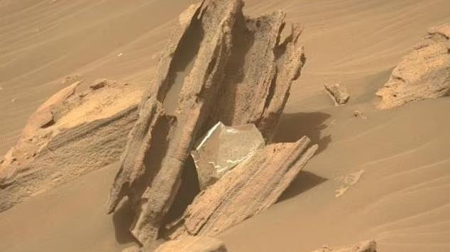 火星没有人却已变成“垃圾堆”！科学家发现火星出现近7吨废弃物