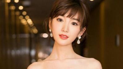 杨玏|毛晓彤这么美，为啥杨玏却选择更年轻的王玉雯，原因好扎心！