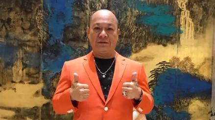 吴志雄|午马遗孀与吴志雄等人聚会，满面春光与温碧霞像两个少女