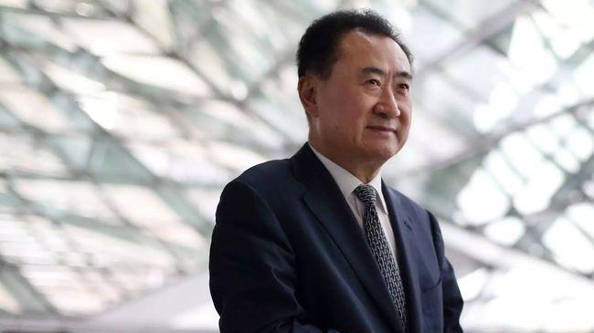 林宁|敢豪掷2000亿救万达，后又拿1亿救王思聪，母亲林宁的势力不容小觑