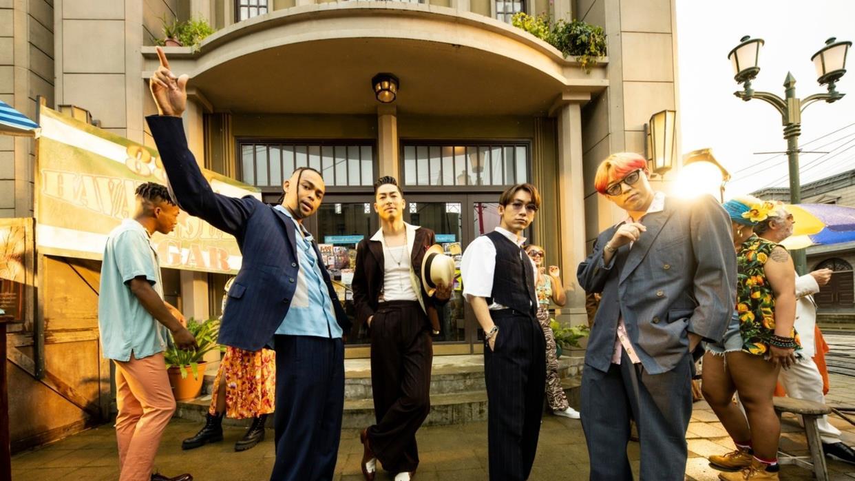 林志玲|47岁林志玲复出，为10月龄儿子赚奶粉钱，不惜与日本老公两国分居