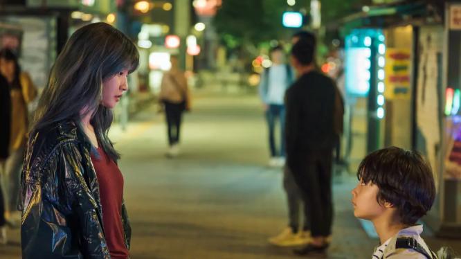 极速快递|《极速快递》感受女女主角的精彩车技